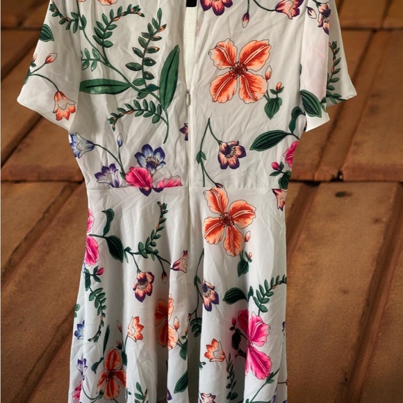 Express Floral Dress Midi Size 10 - Picture 3 of 6